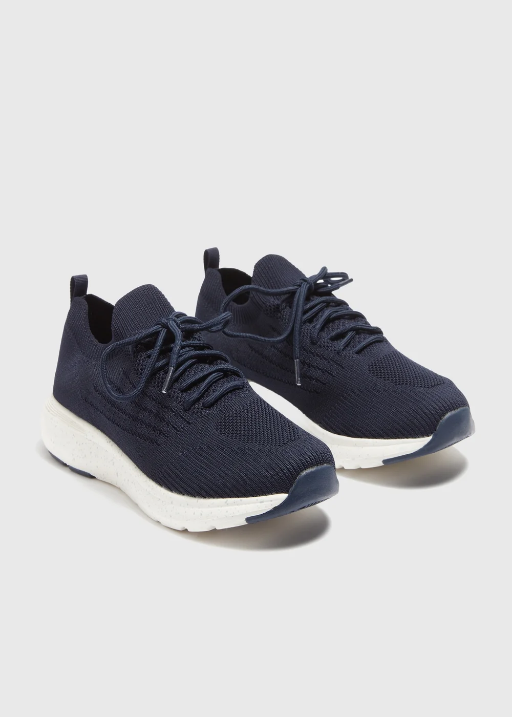 Souluxe Navy Runner Trainers - Size 3 Image 1