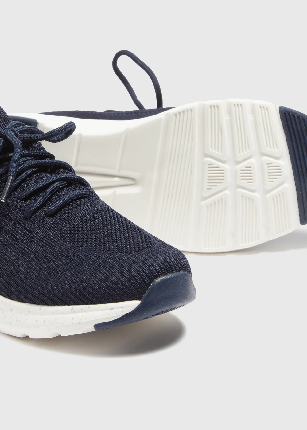Souluxe Navy Runner Trainers - Size 3 Image 2