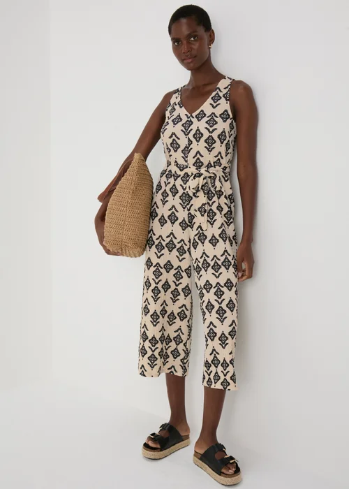 Cream V Neck Crinkle Jumpsuit - 8 Image 3