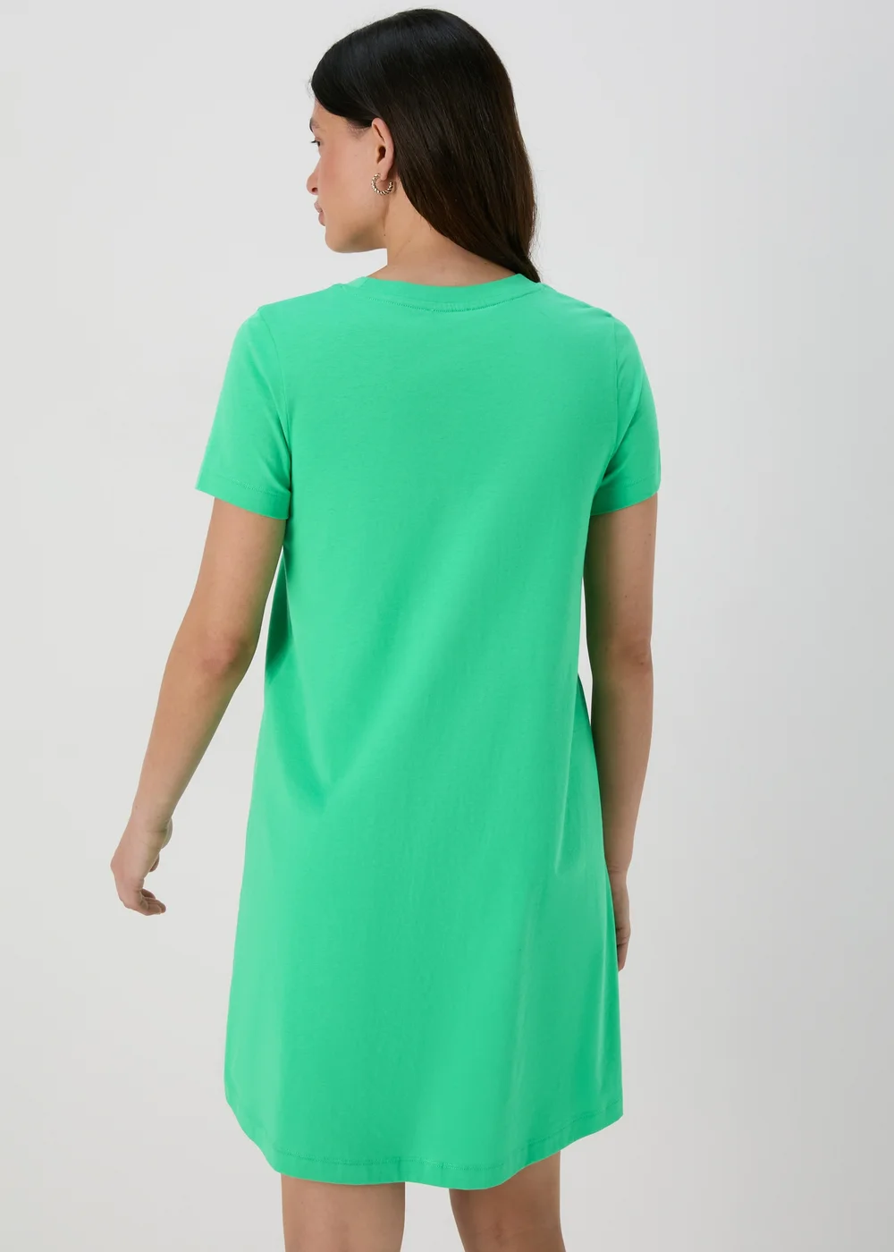 Green T-Shirt Dress - 8 Image 2