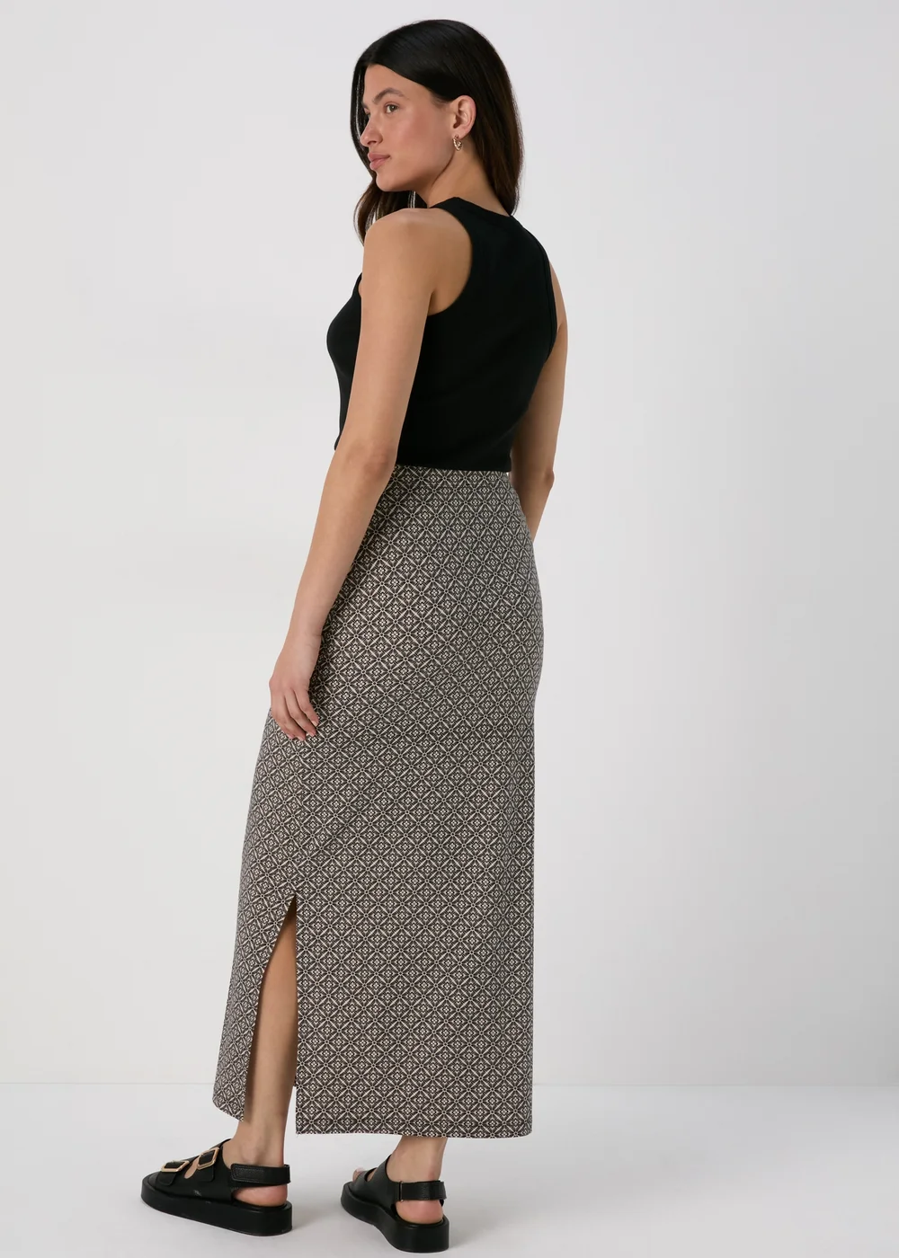 Black Tile Print Jersey Maxi Skirt - 8 Image 2