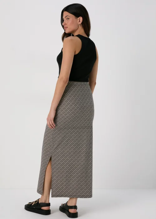 Black Tile Print Jersey Maxi Skirt - 8 Image 2