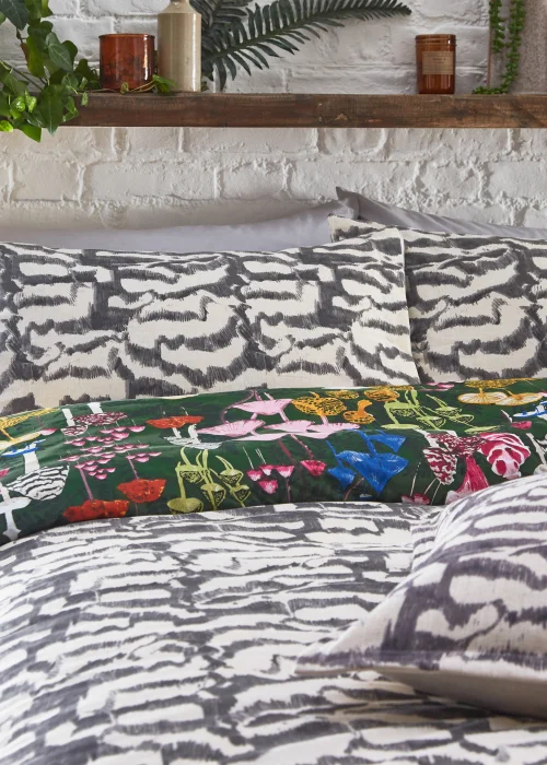 furn. Amanita Abstract Mushroom Duvet Cover Set - Single Image 4