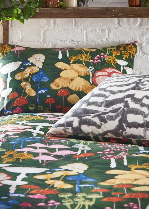 furn. Amanita Abstract Mushroom Duvet Cover Set - Single Image 3
