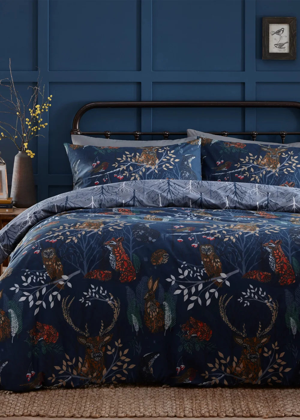 furn. Forest Fauna Woodland Duvet Cover Set Navy - Single Image 2