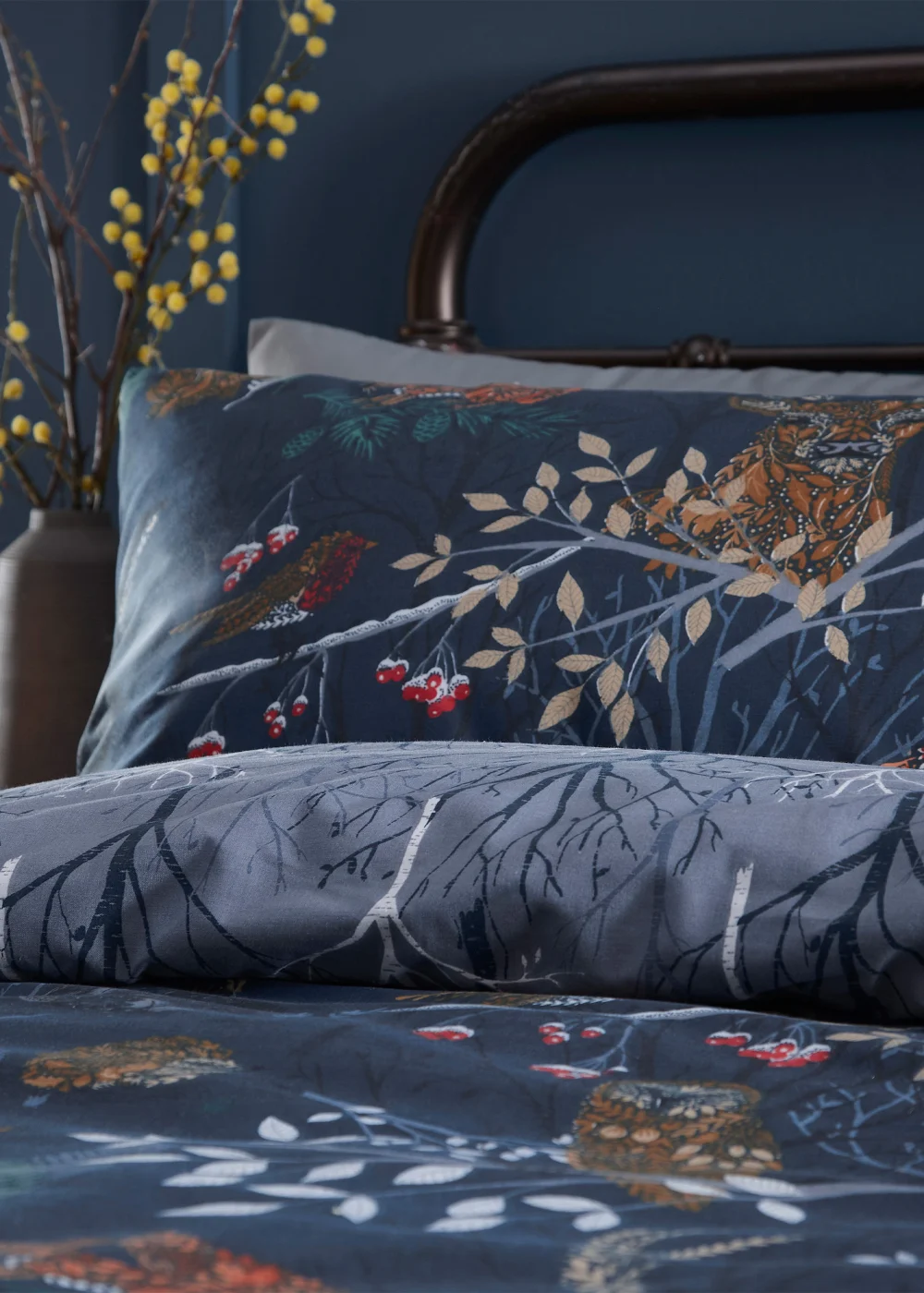 furn. Forest Fauna Woodland Duvet Cover Set Navy - Single Image 3