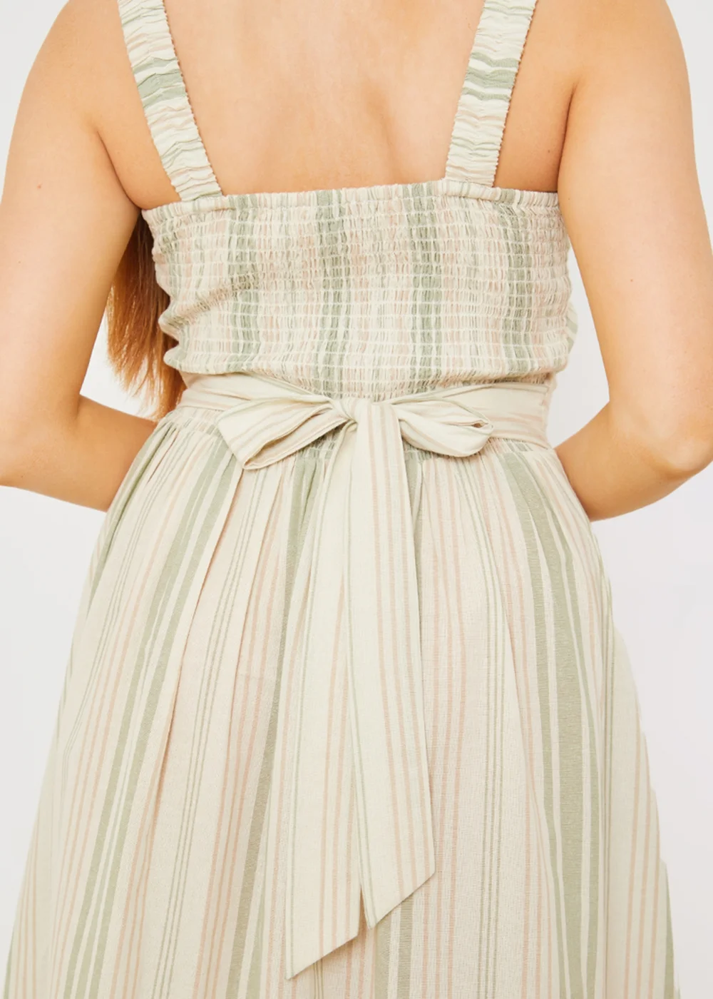 In The Style Stacey Green Tie Back Midi Dress - 10 Image 3