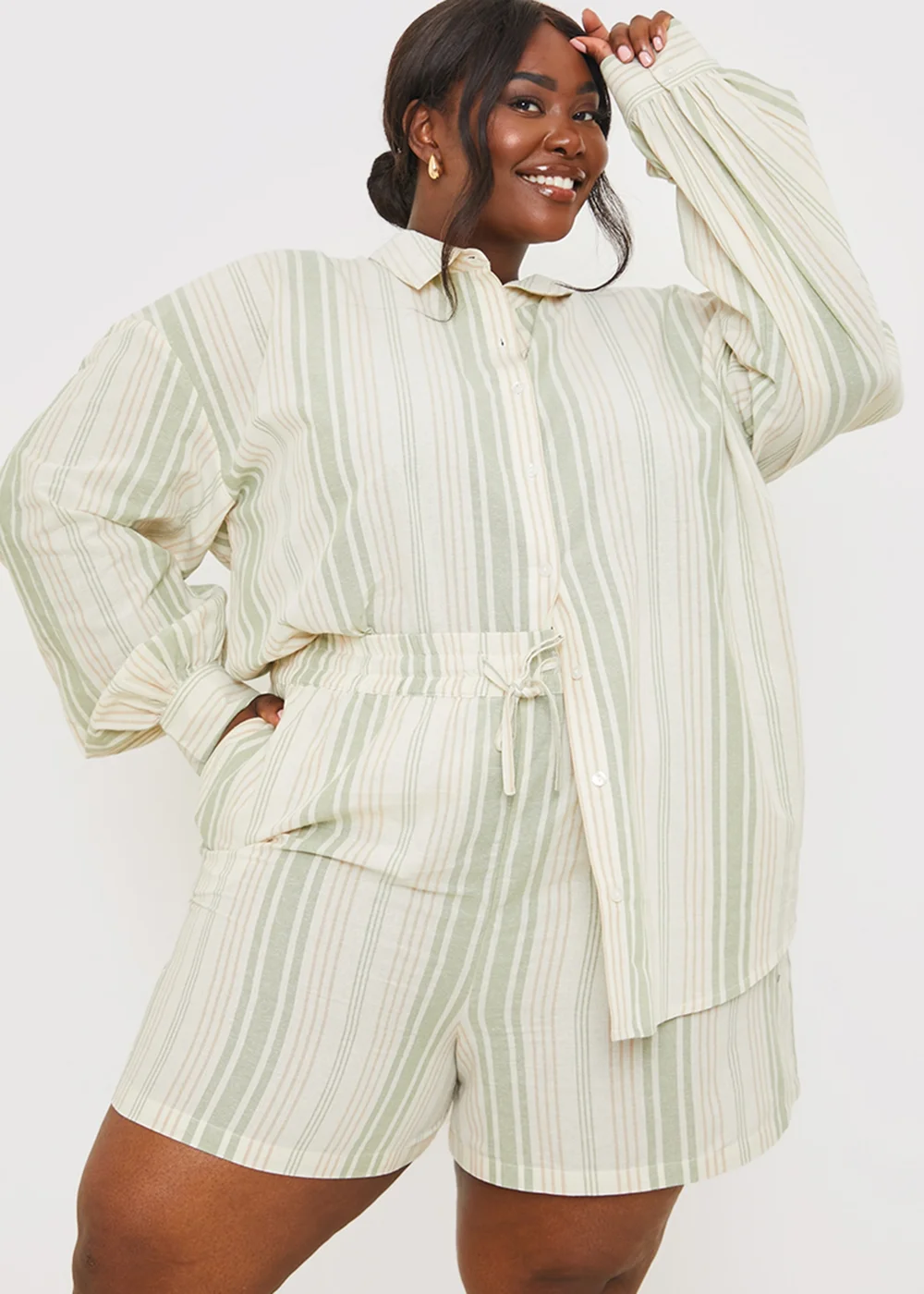 In The Style Green Stripe Co Ord Shorts - 8 Image 5