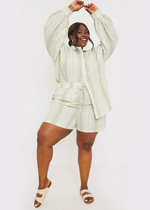 In The Style Green Stripe Co Ord Shorts - 8 Image 6