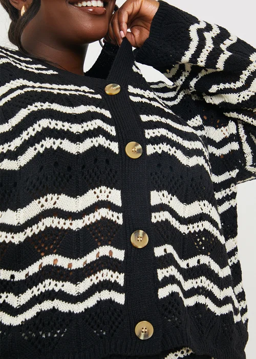 In The Style Black Knitted Co Ord Cardigan - 26-28 Image 8