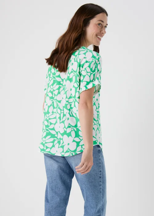 Green Patterned Pocket Box Top - 8 Image 3