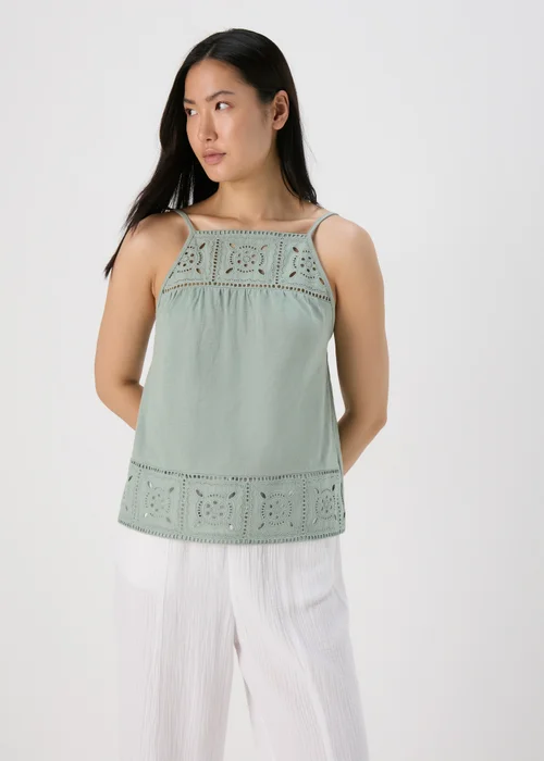 Green Lace Detail Cami Top - 8 Image 1