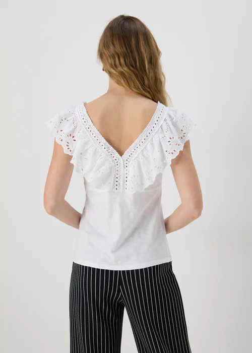 White V Neck Lace Vest - 8 Image 2