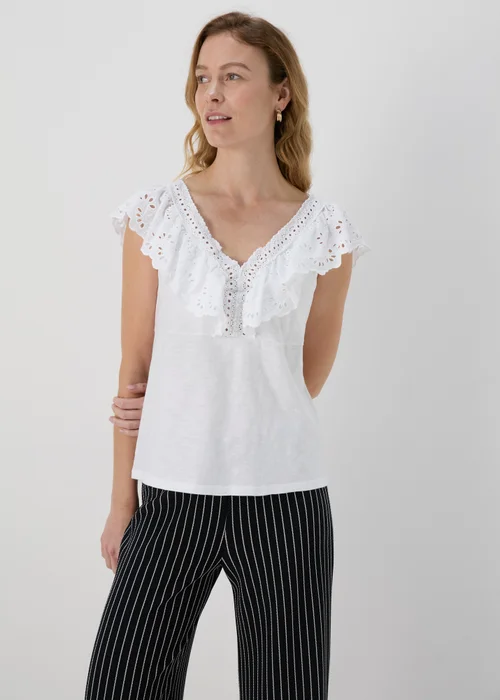 White V Neck Lace Vest - 8 Image 1