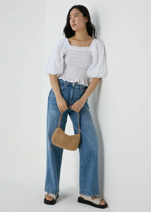 White Embroidery Puff Sleeve Blouse - 8 Image 4