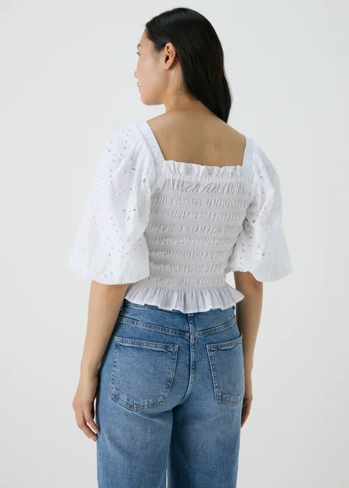 White Embroidery Puff Sleeve Blouse - 8 Image 2