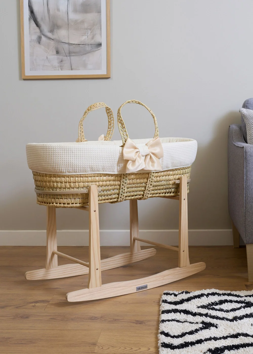 Clair de Lune Chelsea Palm Moses Basket - With Natural Rocking Stand - Newborn Image 3