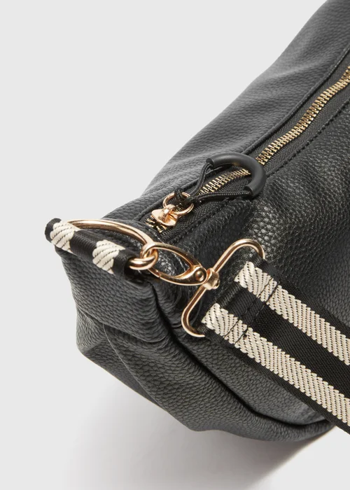 Black PU Moon Bag - One Size Image 4
