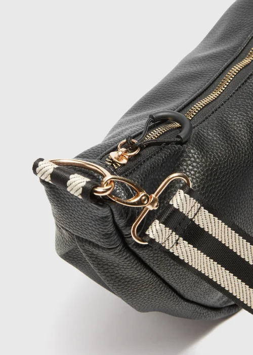 Black PU Moon Bag - One Size Image 2