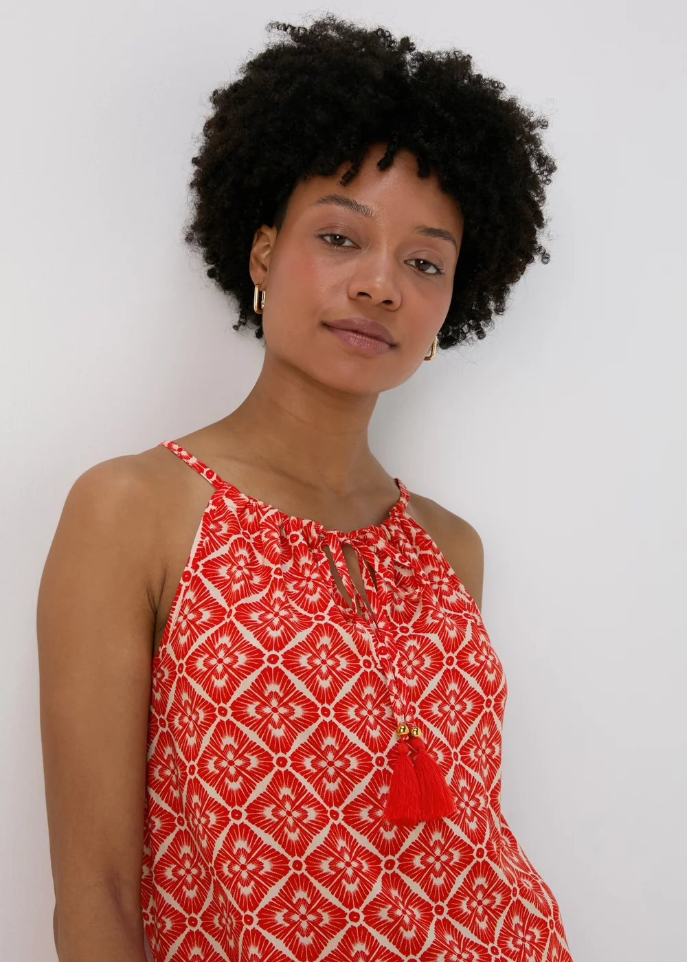 Red Tile Print High Apex Viscose Top - 8 Image 3