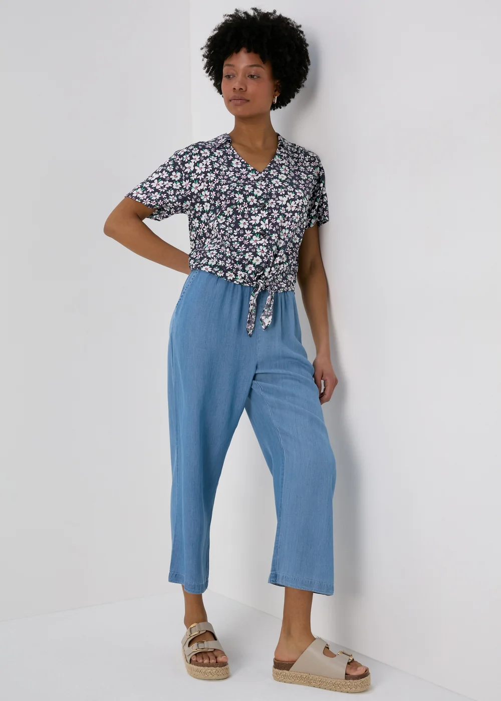 Navy & Blue Ditsy Tie Front Viscose Top - 8 Image 4