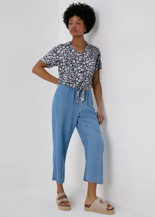 Navy & Blue Ditsy Tie Front Viscose Top - 8 Image 4