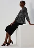 Black Mono Print Mock Wrap Top - Size 8 Image 4