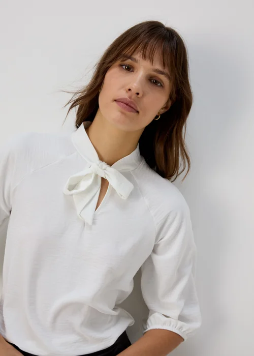 Ivory Pussybow Blouse - 8 Image 3