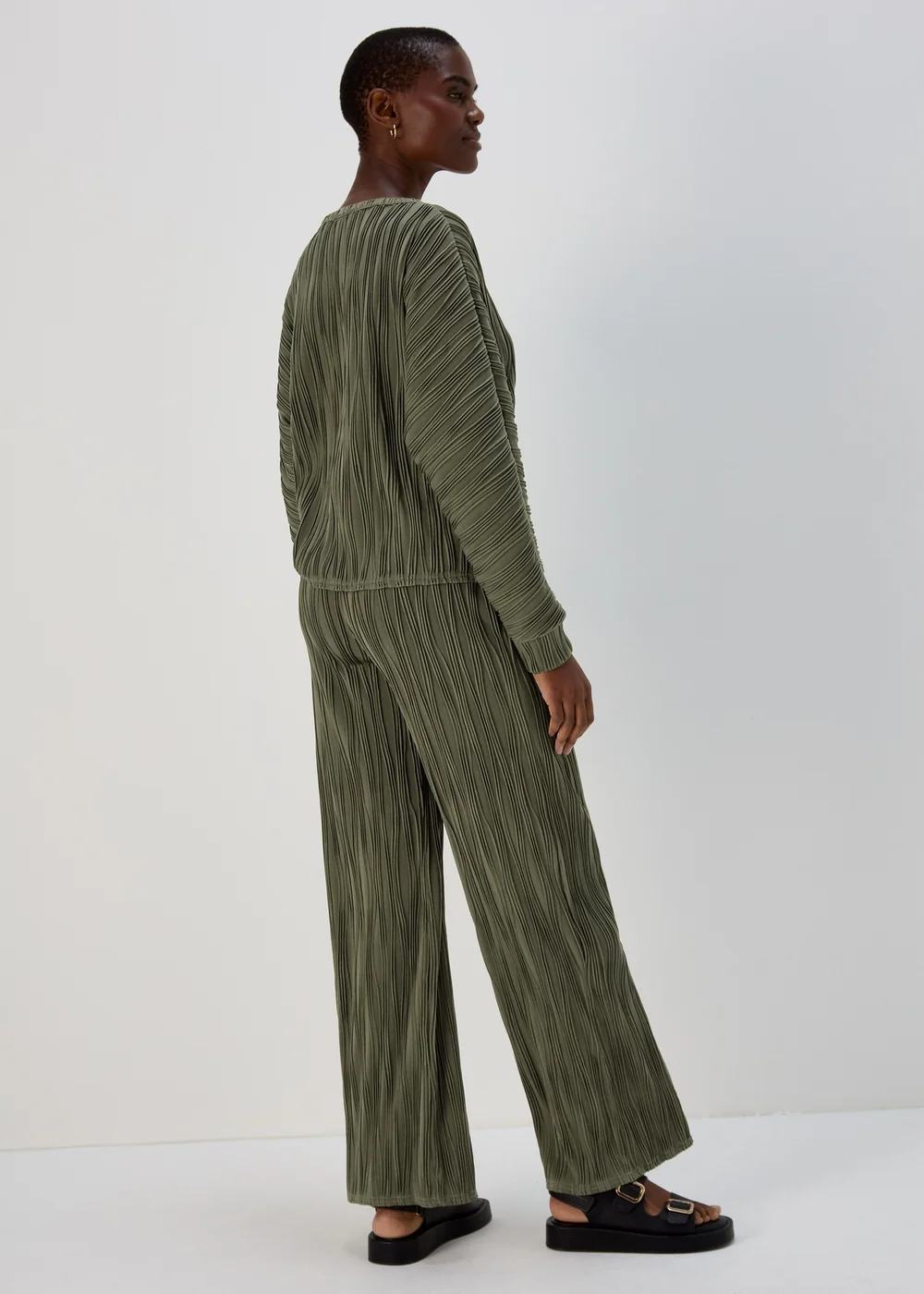 Khaki Wide Leg Textured Trousers - 8 Image 2