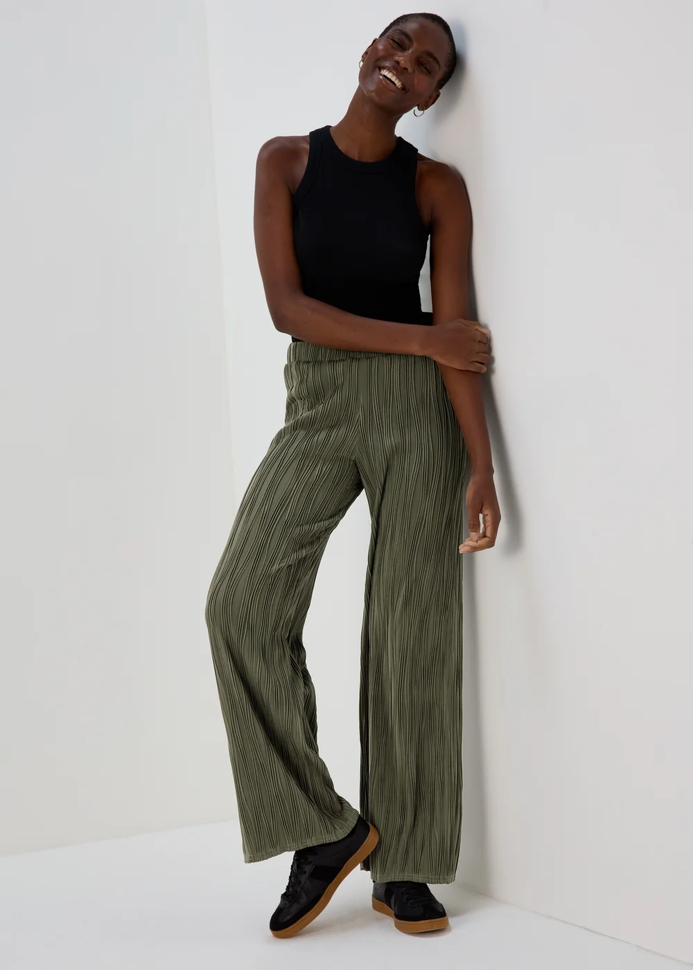 Khaki Wide Leg Textured Trousers - 8 Image 4
