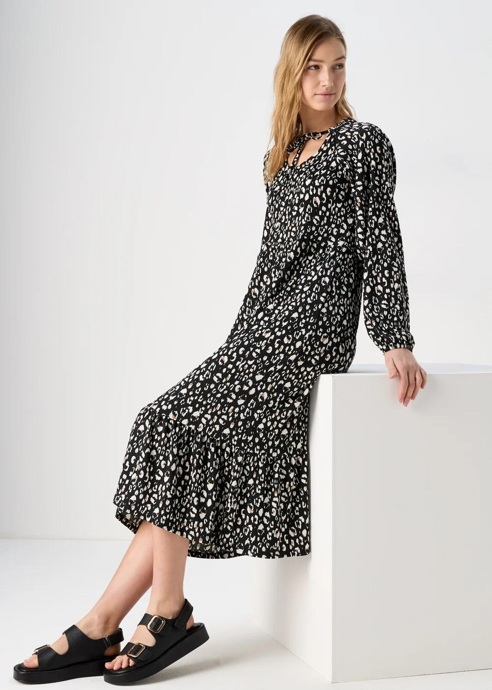 Black Animal Print Neck Tie Midi Dress - 8 Image 1
