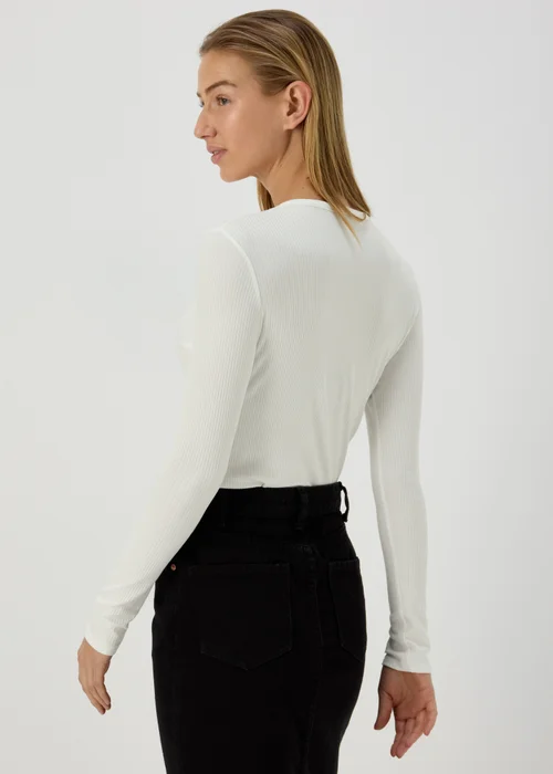 Ivory Rib Notch Neck Long Sleeve Top - Size 8 Image 2