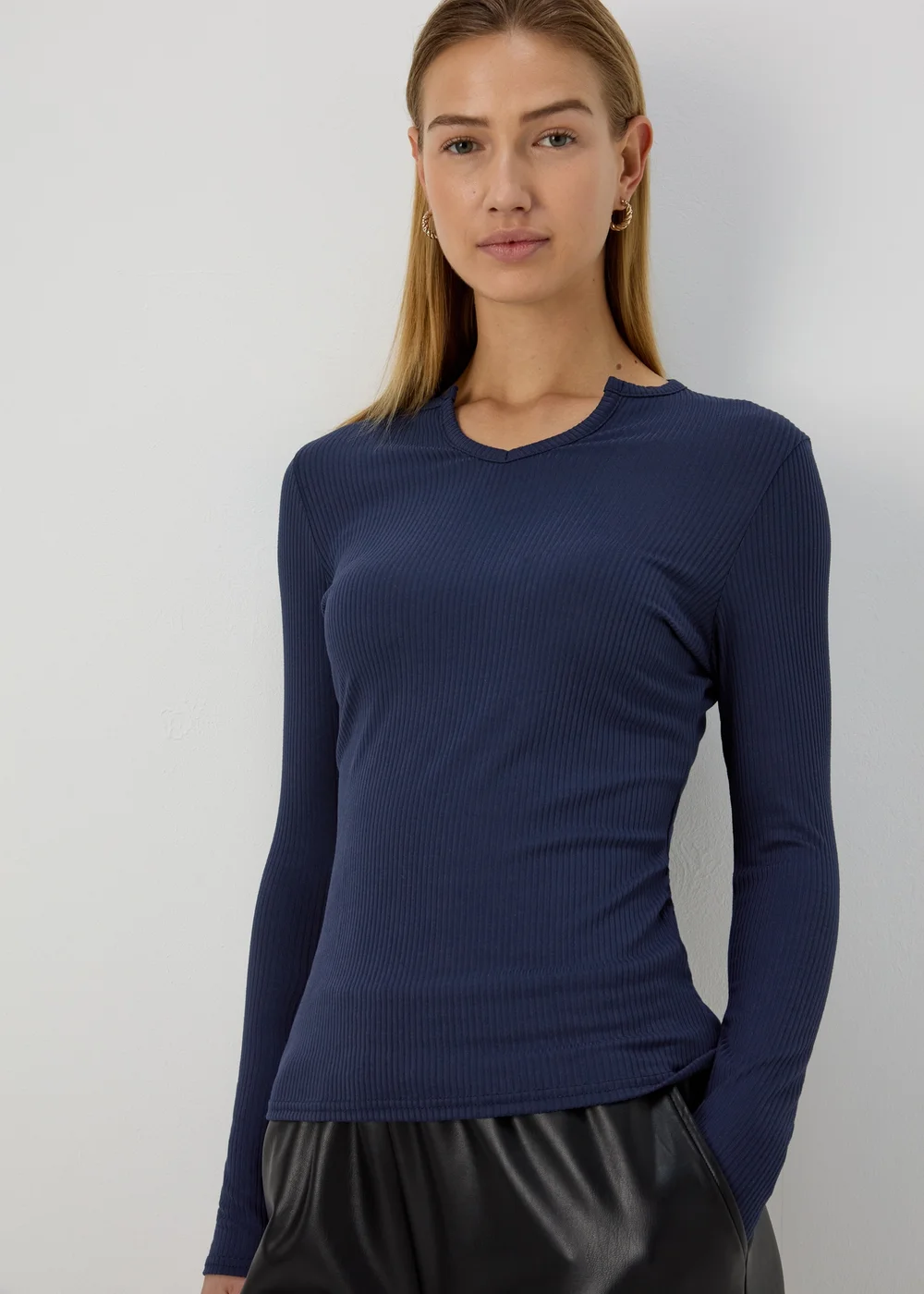 Navy Rib Notch Neck Long Sleeve Top - 8 Image 1
