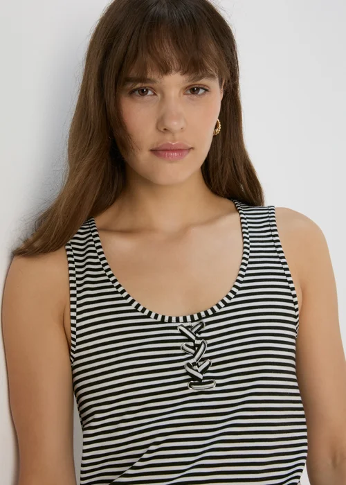 Black Stripe Vest - 8 Image 3