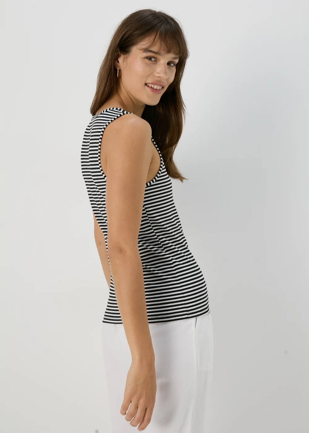 Black Stripe Vest - 8 Image 2