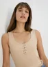 Beige Scoop Neck Vest - Size 8 Image 1
