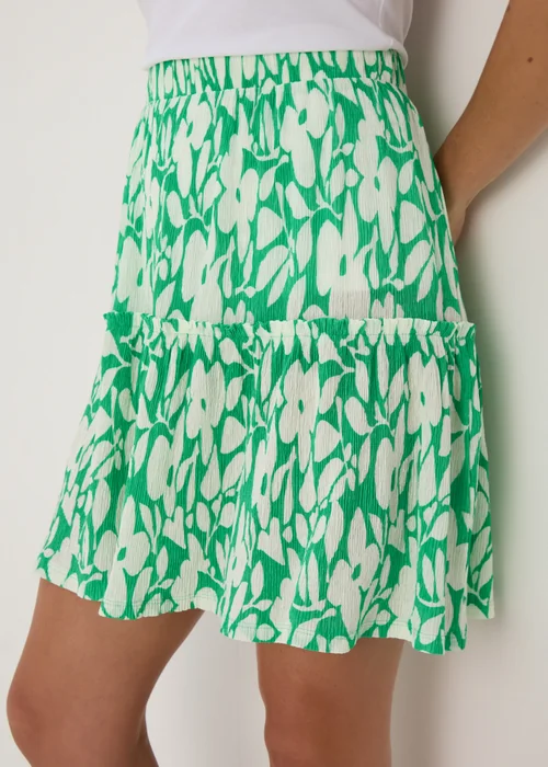 Green Tiered Mini Skirt - Size 8 Image 3