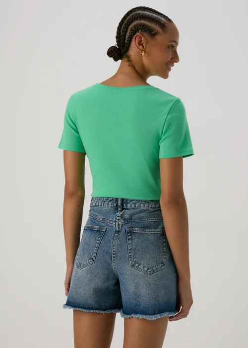 Green T-Shirt - Size 8 Image 2