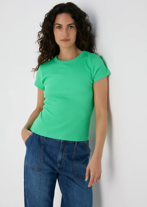 Green Ribbed T-Shirt - Size 8 Image 1