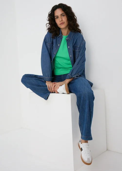 Green Ribbed T-Shirt - Size 8 Image 4