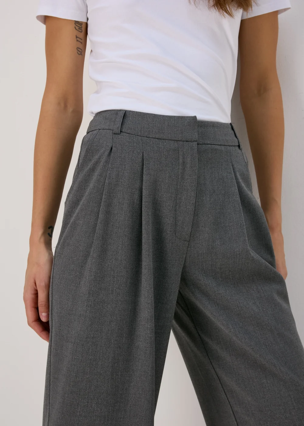 Grey Wide Leg Trousers - 8 Image 3