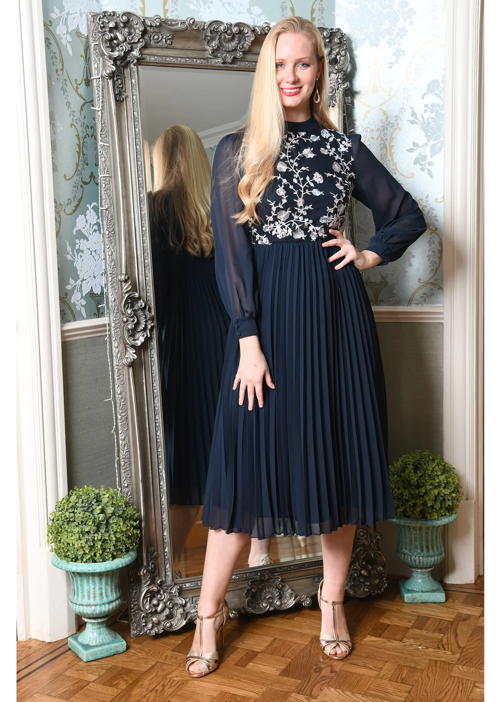 Yumi Navy Long Sleeve Embroidered Midi Dress With Pleats - 14 Yumi Navy Long Sleeve Embroidered Midi Dress With Pleats - 14
