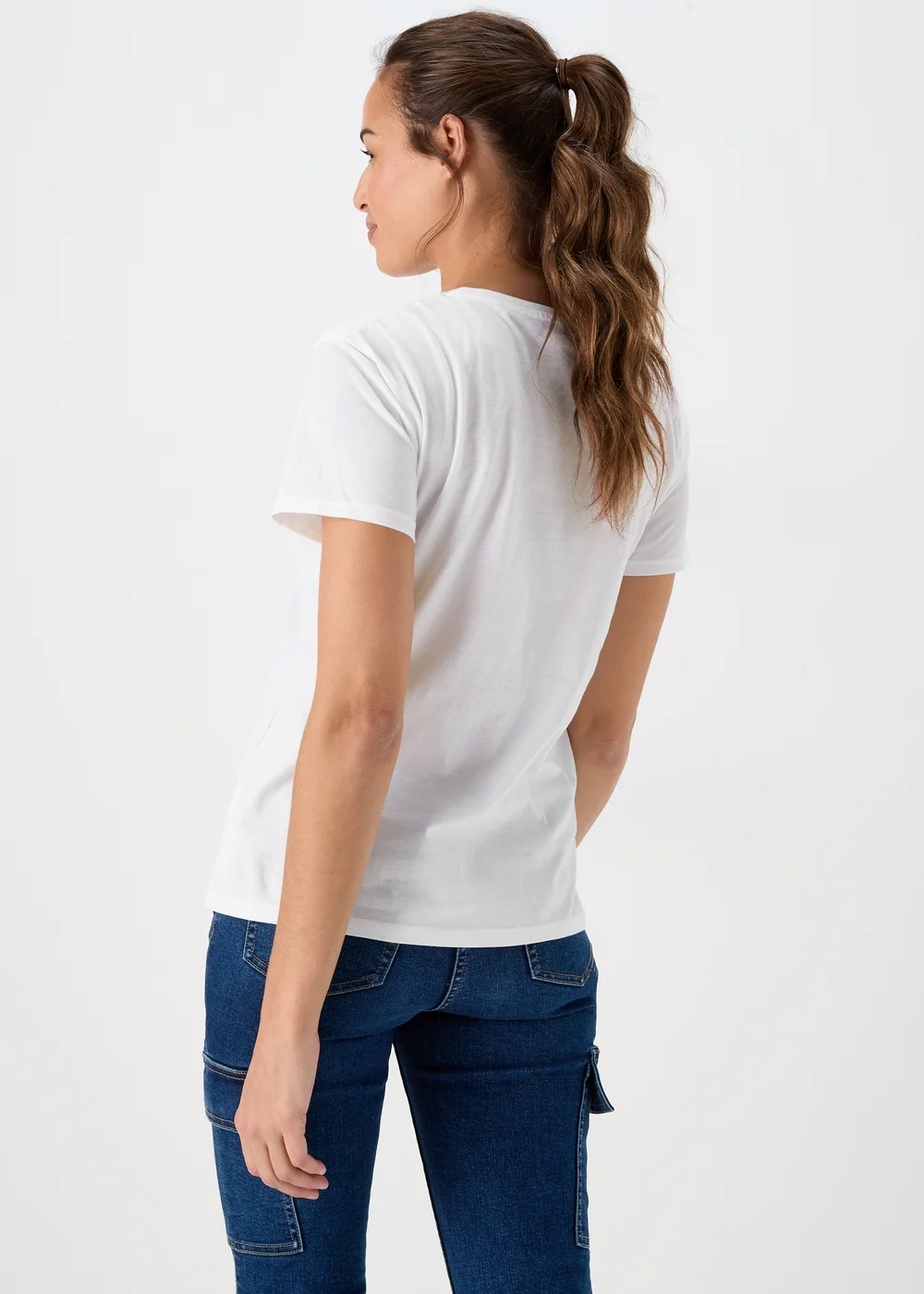 Barbie White T-Shirt - Size 8 Image 2