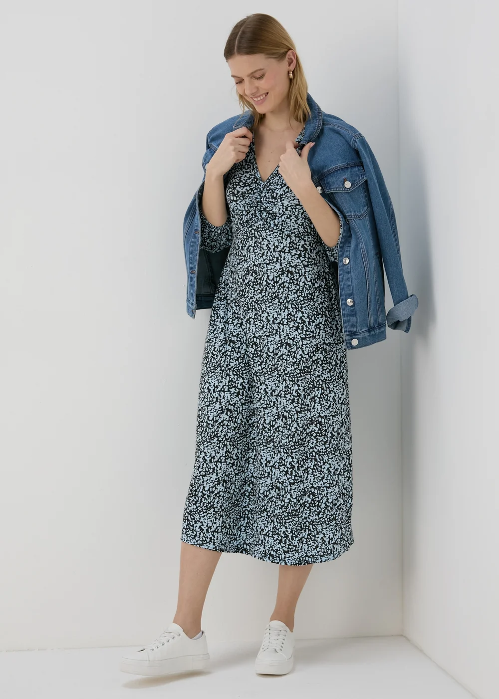 Black Mark Making Ruched Midi Dress - 8 Image 4