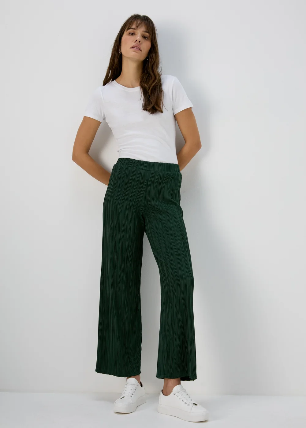 Green Textured Wide Leg Trousers - 8 Image 4