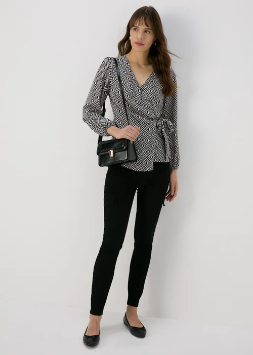 Black Geo Print Wrap Top - Size 8 Image 4