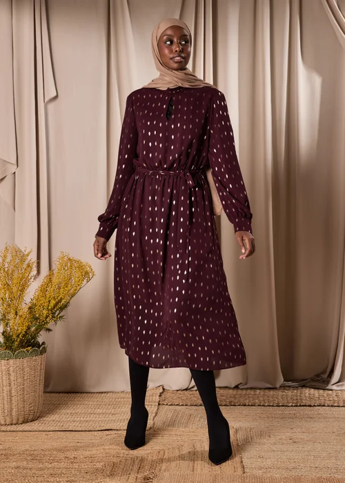 Burgundy Chiffon Belted Midi Dress - 8 Image 1