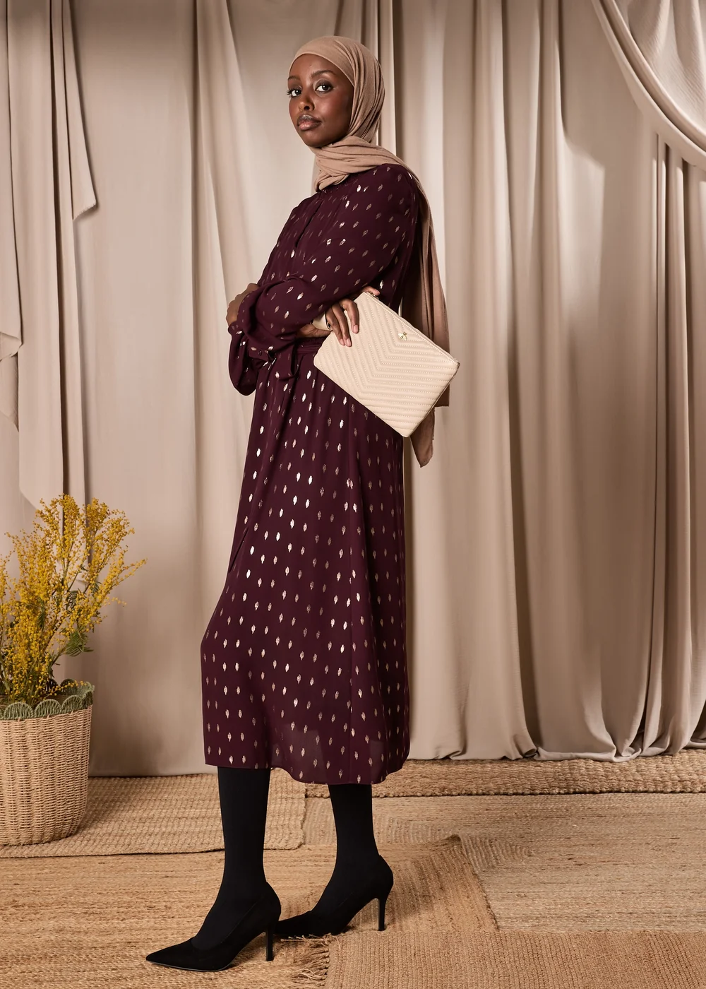 Burgundy Chiffon Belted Midi Dress - 8 Image 4