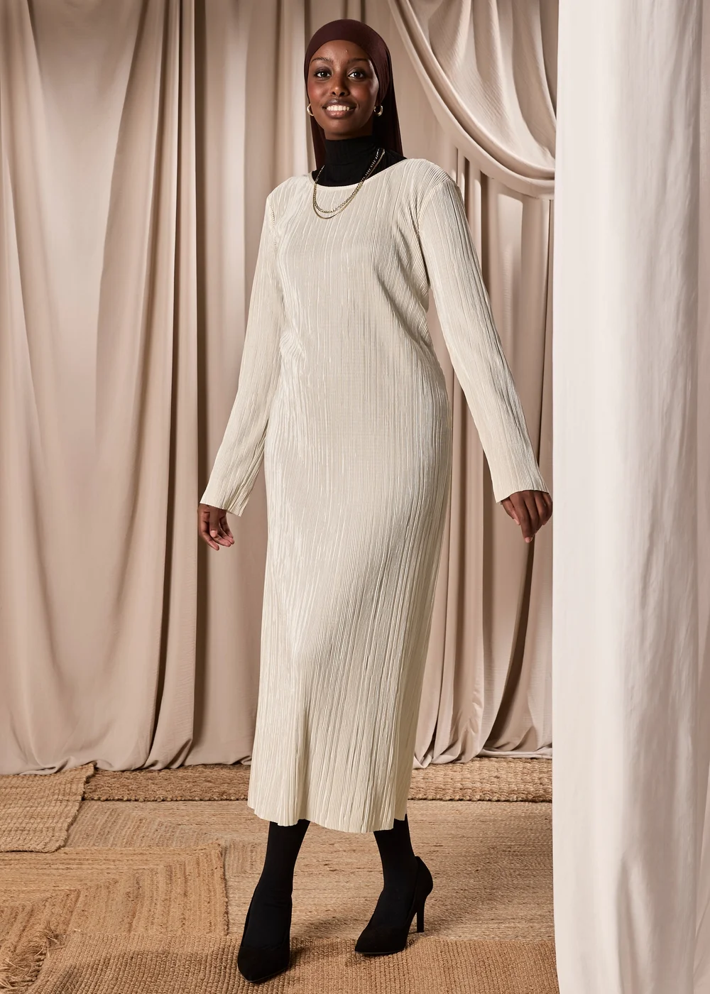 Cream Plisse Column Dress - 8 Image 3