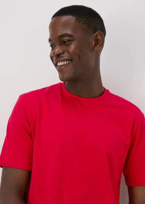 Red Essential Crewneck T-Shirt - S Image 3
